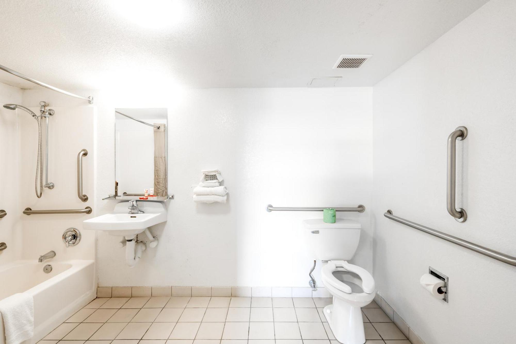 Oyo Hotel Houston Katy Freeway Экстерьер фото