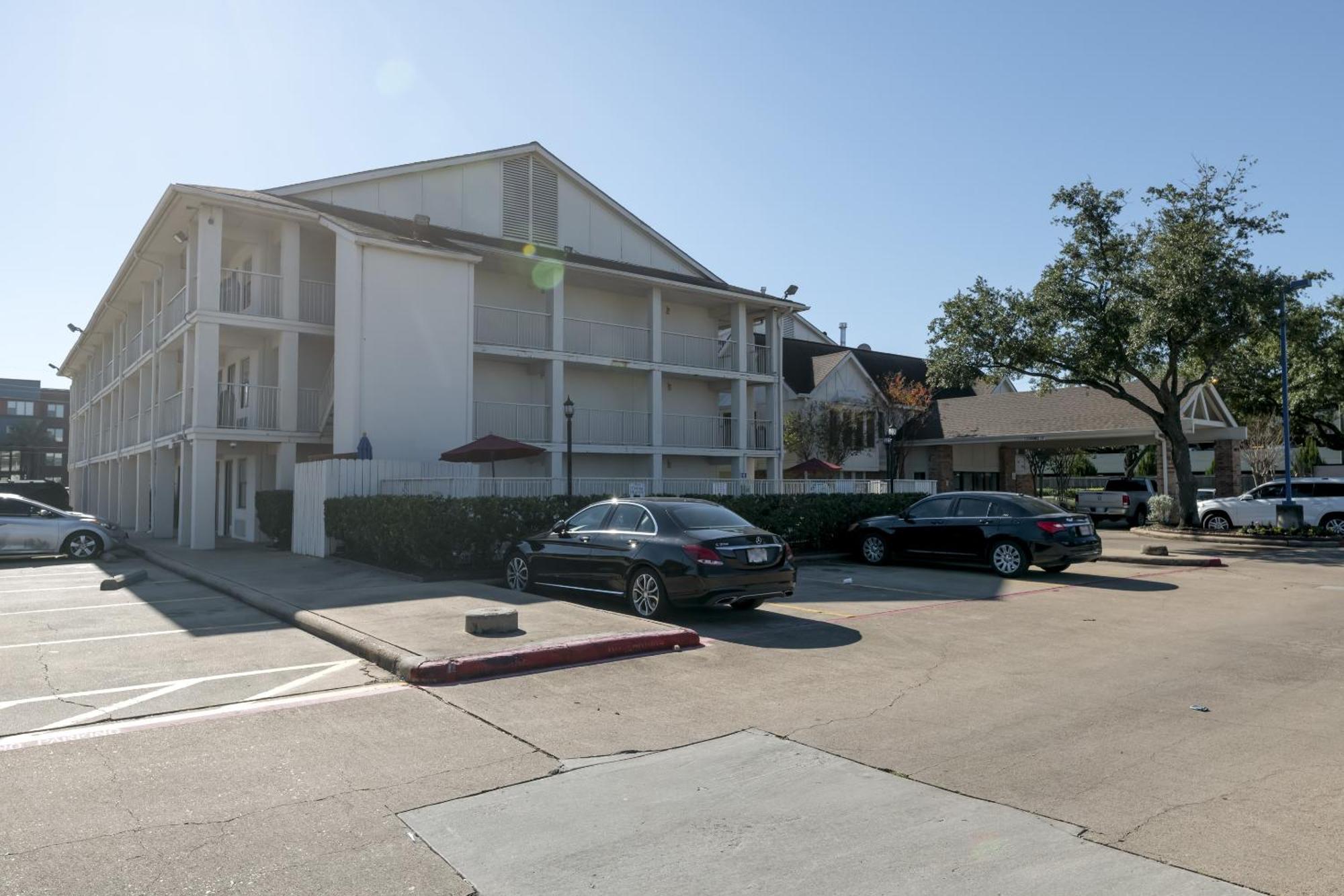 Oyo Hotel Houston Katy Freeway Экстерьер фото