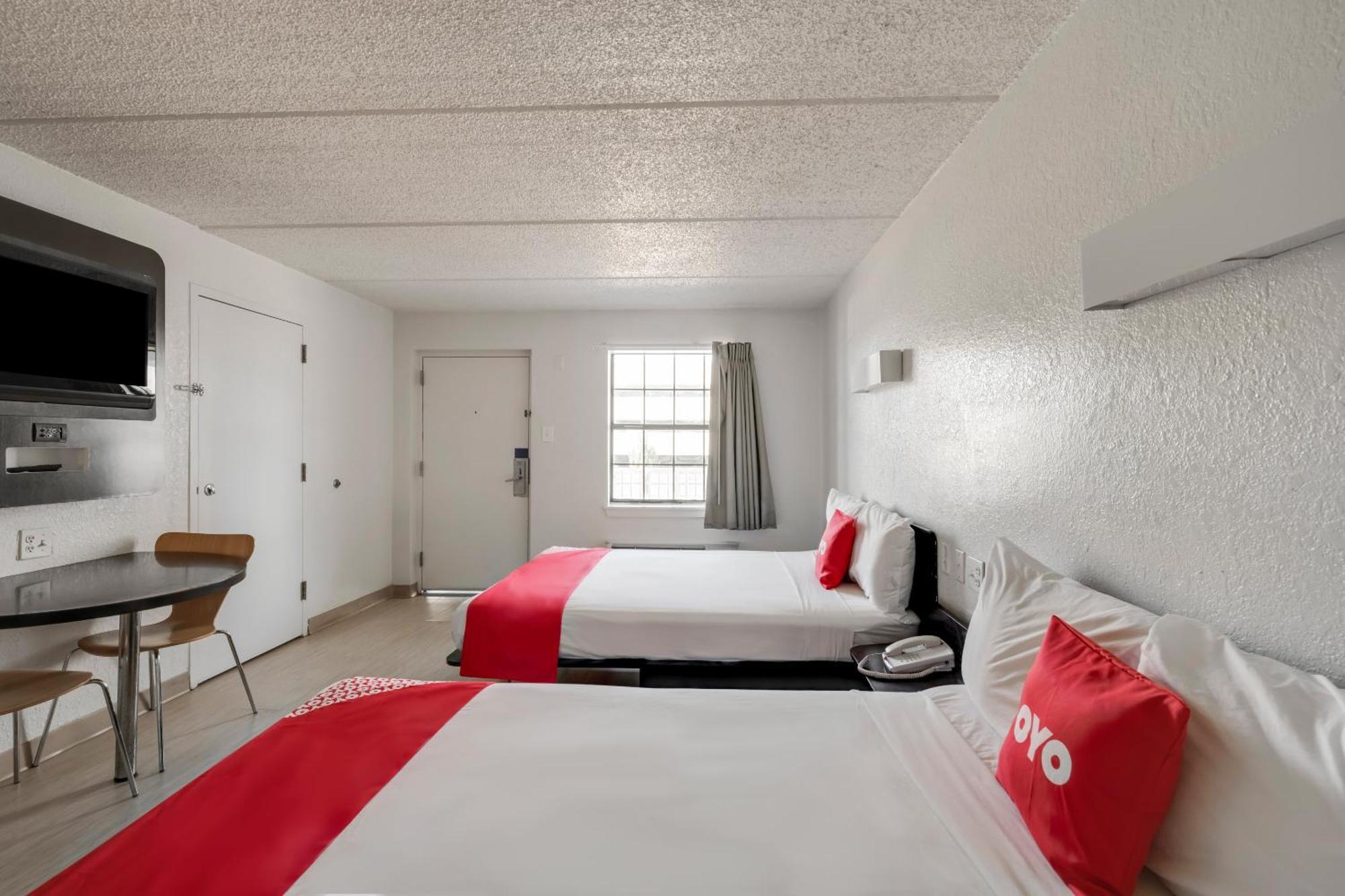 Oyo Hotel Houston Katy Freeway Экстерьер фото