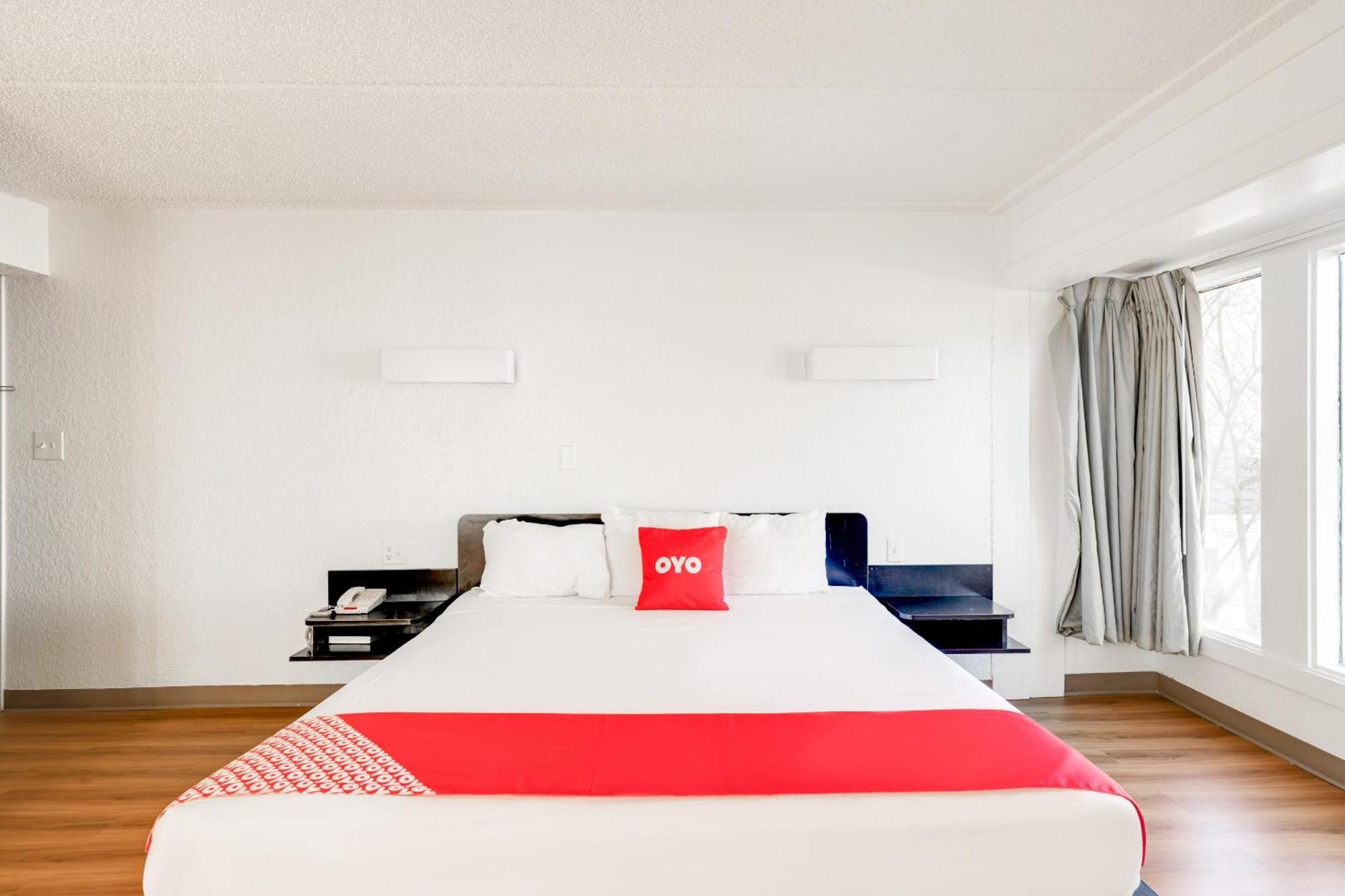 Oyo Hotel Houston Katy Freeway Экстерьер фото