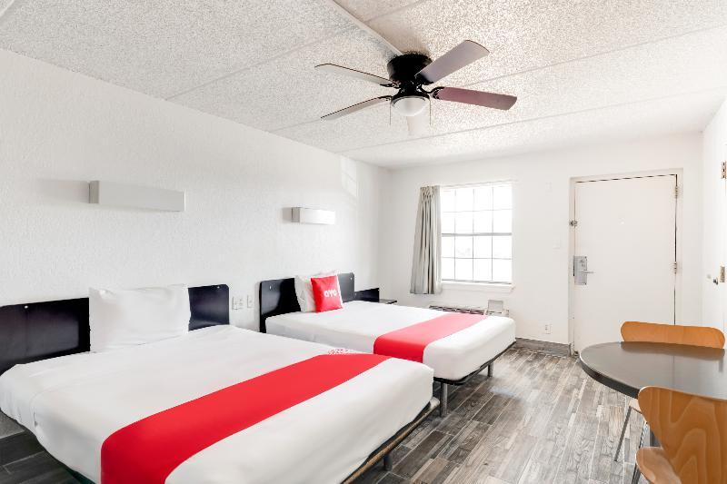 Oyo Hotel Houston Katy Freeway Экстерьер фото